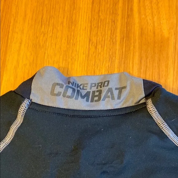 SOLD Black and Gray Dri-Fit Long Sleeve Shirt - Picture 6 of 7